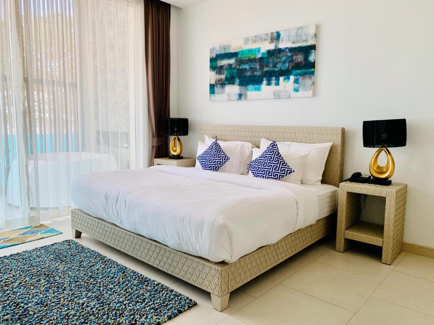 Beach Walk Boutique Resort Bang Saen Room photo